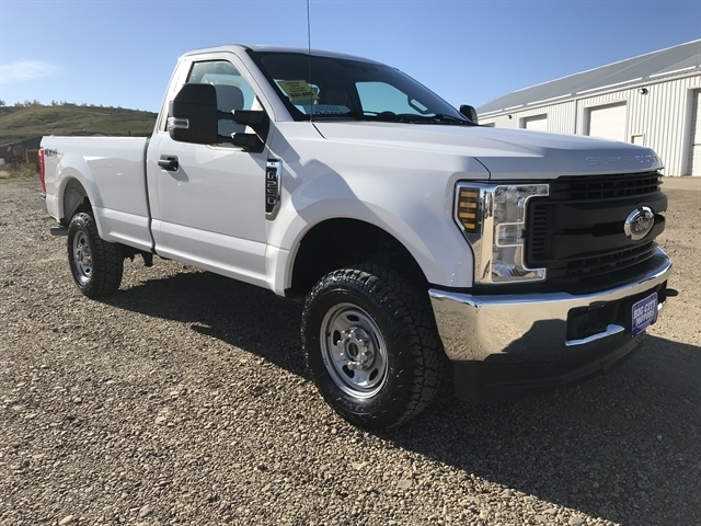 Ford Super Duty F-250 SRW XL 4WD Reg Cab 8' Box 2019 Ford Super Duty F-250 SRW XL 4WD Reg Cab 8' Box 2019