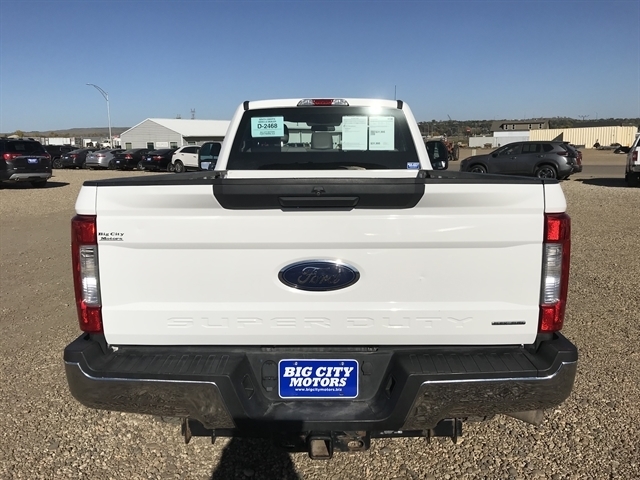 Ford Super Duty F-250 SRW XL 4WD Reg Cab 8' Box 2019 Ford Super Duty F-250 SRW XL 4WD Reg Cab 8' Box 2019