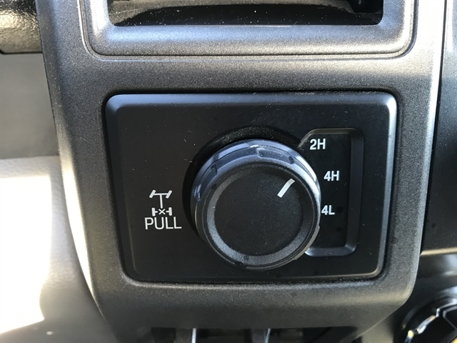 Ford Super Duty F-250 SRW XL 4WD Reg Cab 8' Box 2019 Ford Super Duty F-250 SRW XL 4WD Reg Cab 8' Box 2019