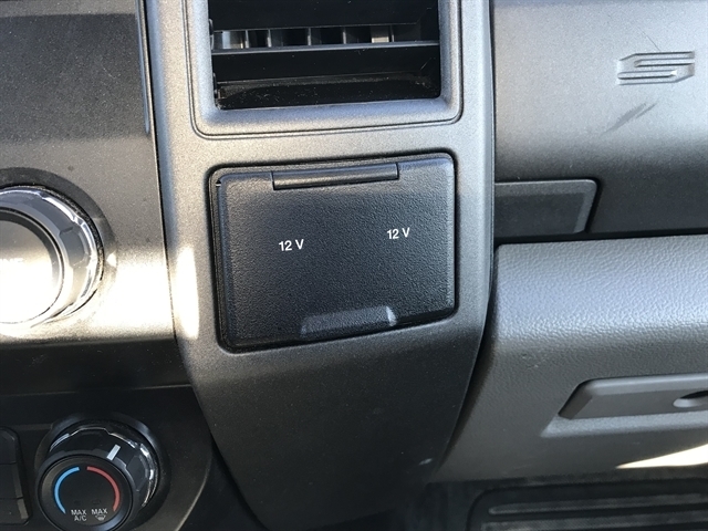 Ford Super Duty F-250 SRW XL 4WD Reg Cab 8' Box 2019 Ford Super Duty F-250 SRW XL 4WD Reg Cab 8' Box 2019