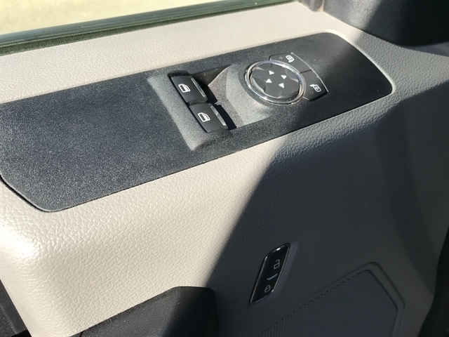 Ford Super Duty F-250 SRW XL 4WD Reg Cab 8' Box 2019 Ford Super Duty F-250 SRW XL 4WD Reg Cab 8' Box 2019