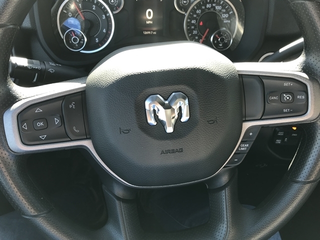 RAM 2500 Tradesman 4x4 Crew Cab 8' Box 2024 RAM 2500 Tradesman 4x4 Crew Cab 8' Box 2024