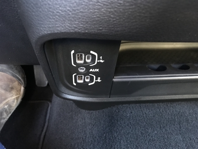 RAM 2500 Tradesman 4x4 Crew Cab 8' Box 2024 RAM 2500 Tradesman 4x4 Crew Cab 8' Box 2024