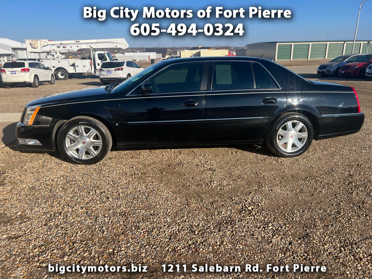 2007 Cadillac DTS 4dr Sdn V8