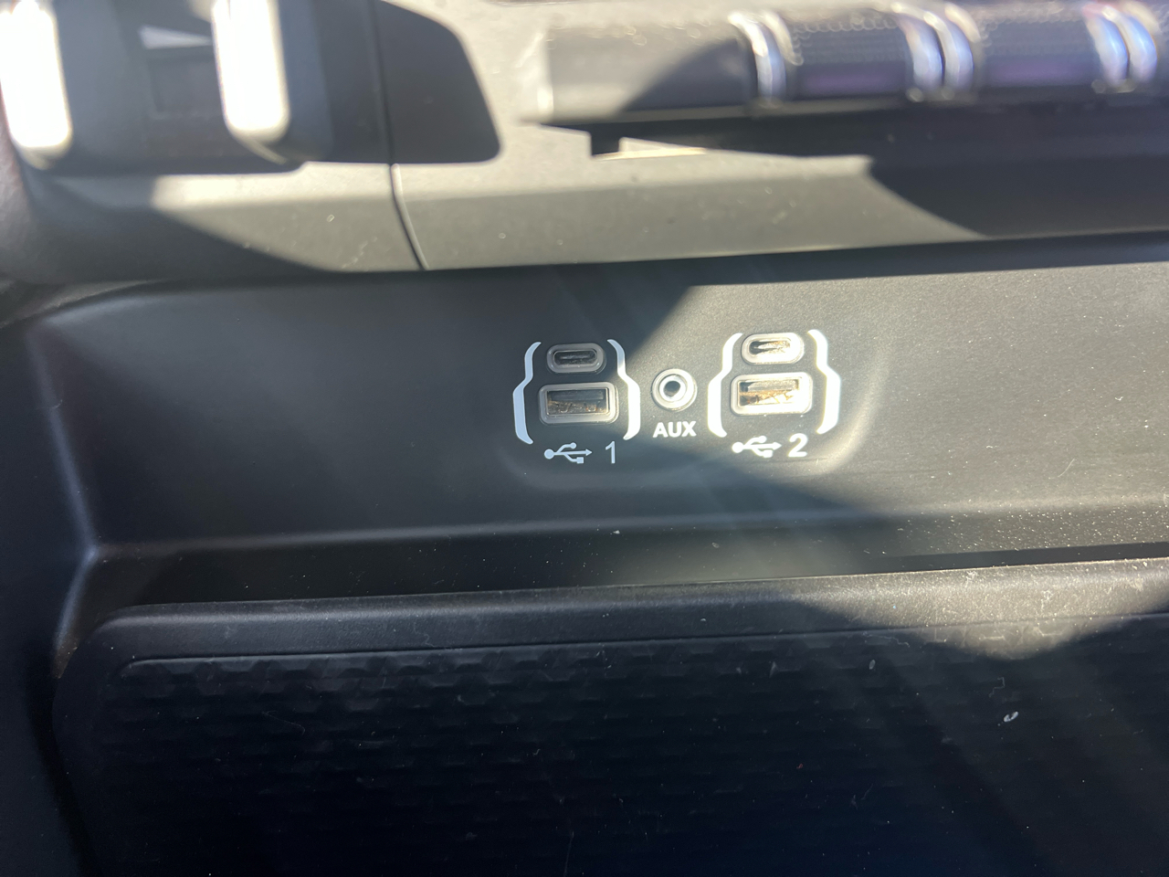 RAM 2500 Laramie 4x4 Mega Cab 6'4" Box 2022