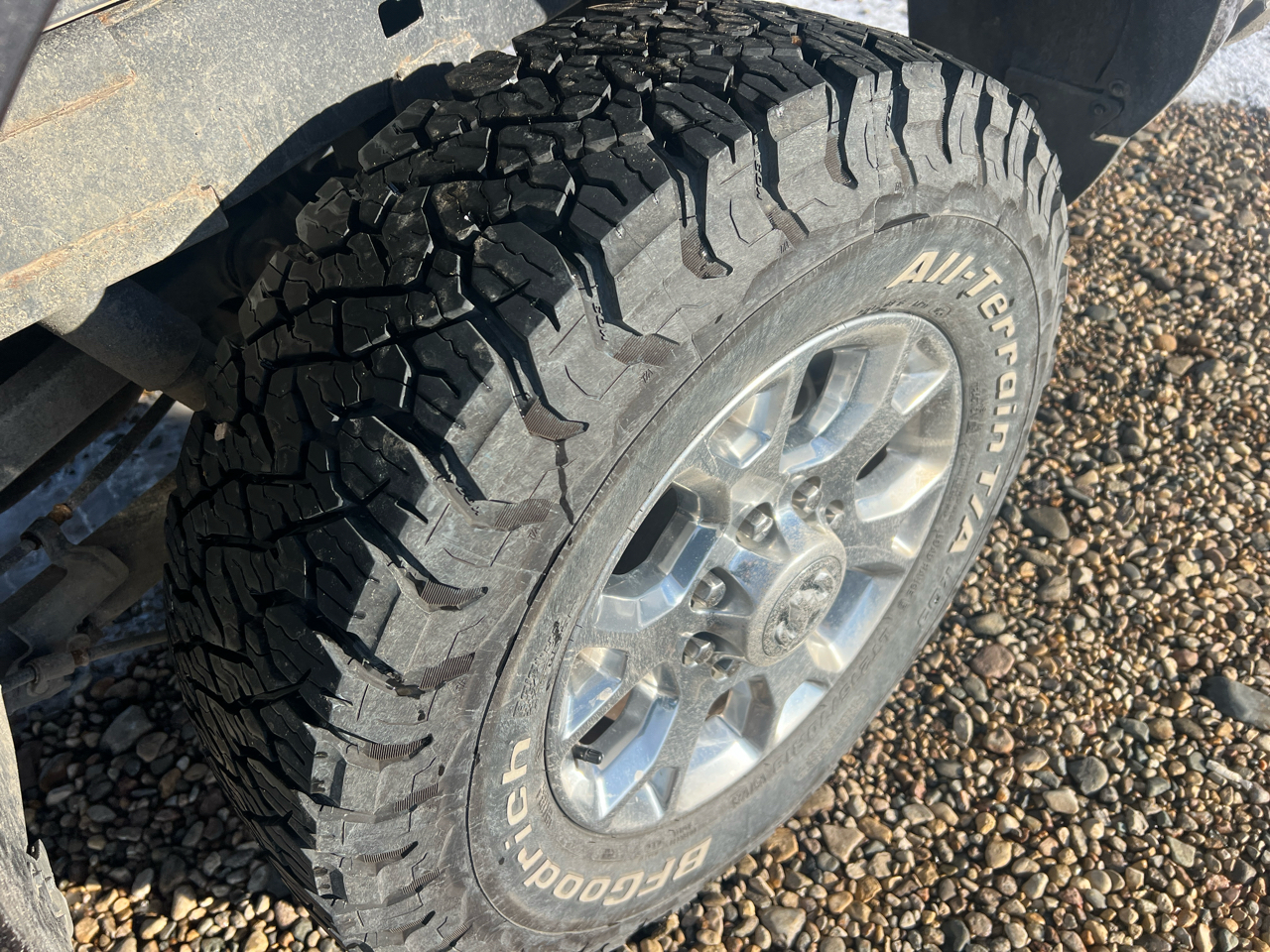 RAM 2500 Laramie 4x4 Mega Cab 6'4" Box 2022