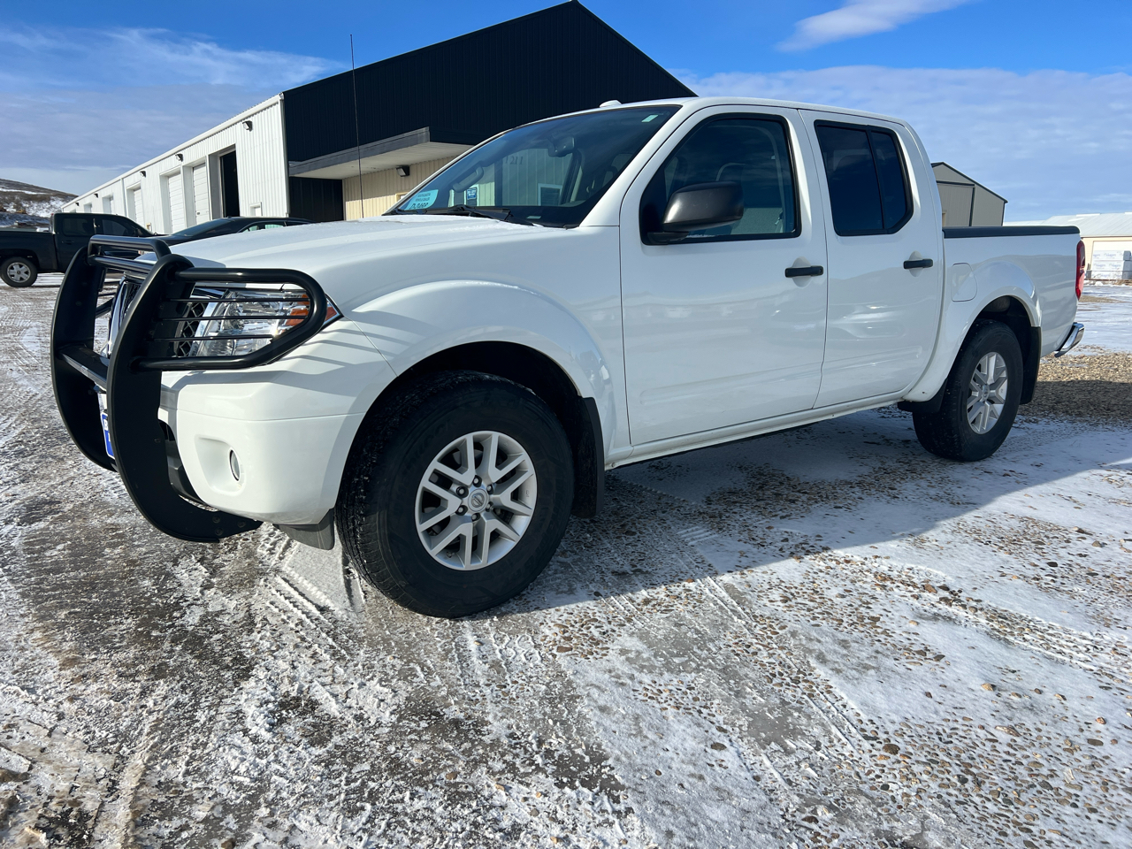 Nissan Frontier 4WD Crew Cab SWB Auto SV 2016