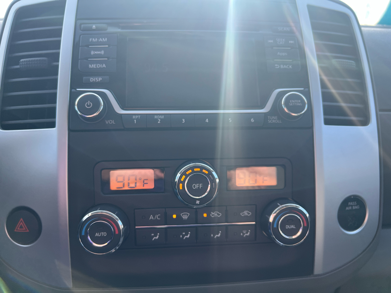 Nissan Frontier 4WD Crew Cab SWB Auto SV 2016