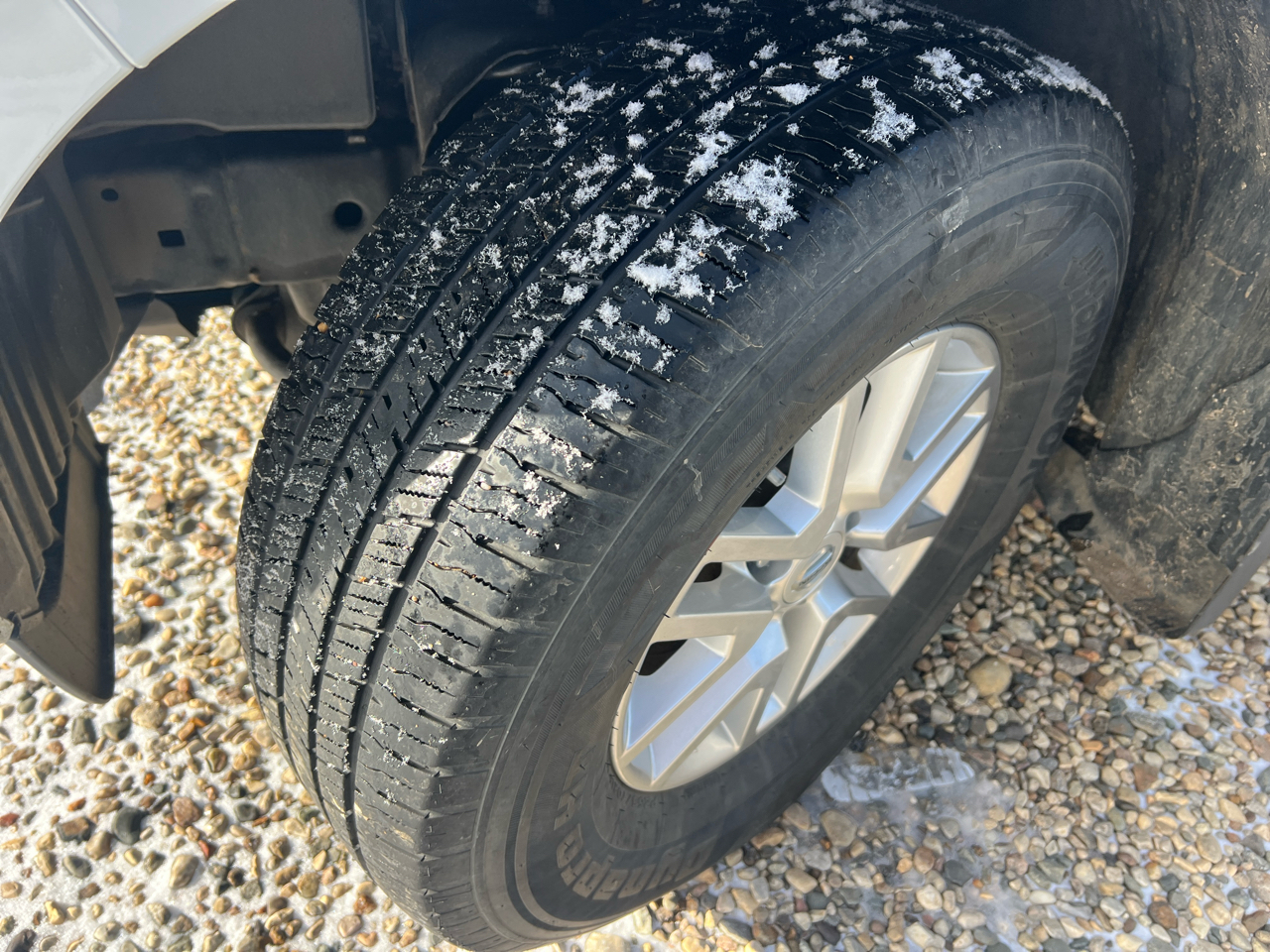 Nissan Frontier 4WD Crew Cab SWB Auto SV 2016