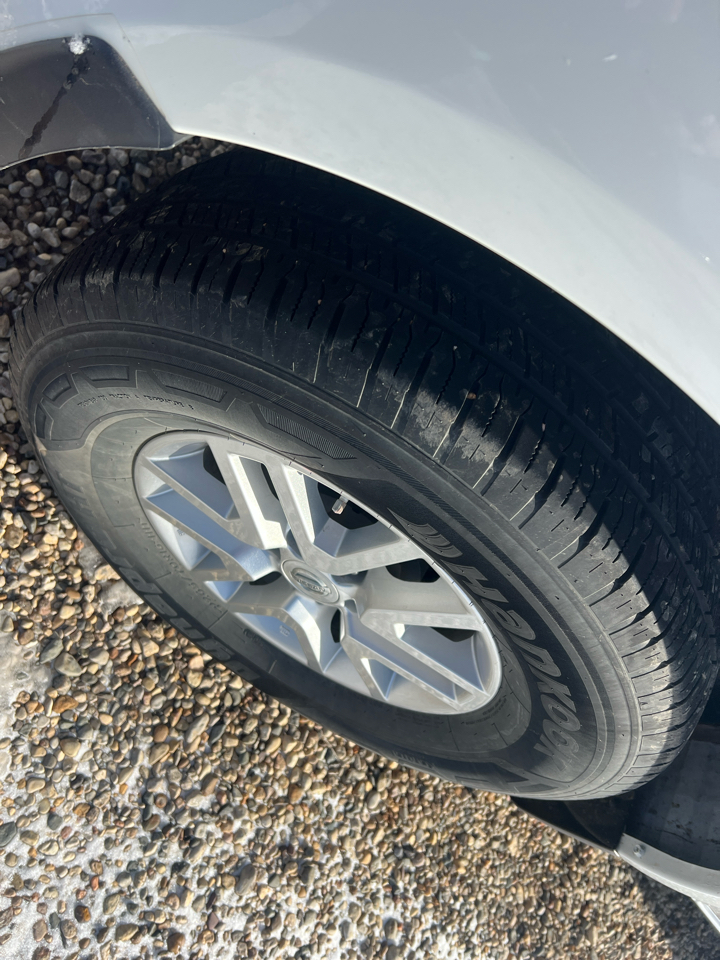 Nissan Frontier 4WD Crew Cab SWB Auto SV 2016