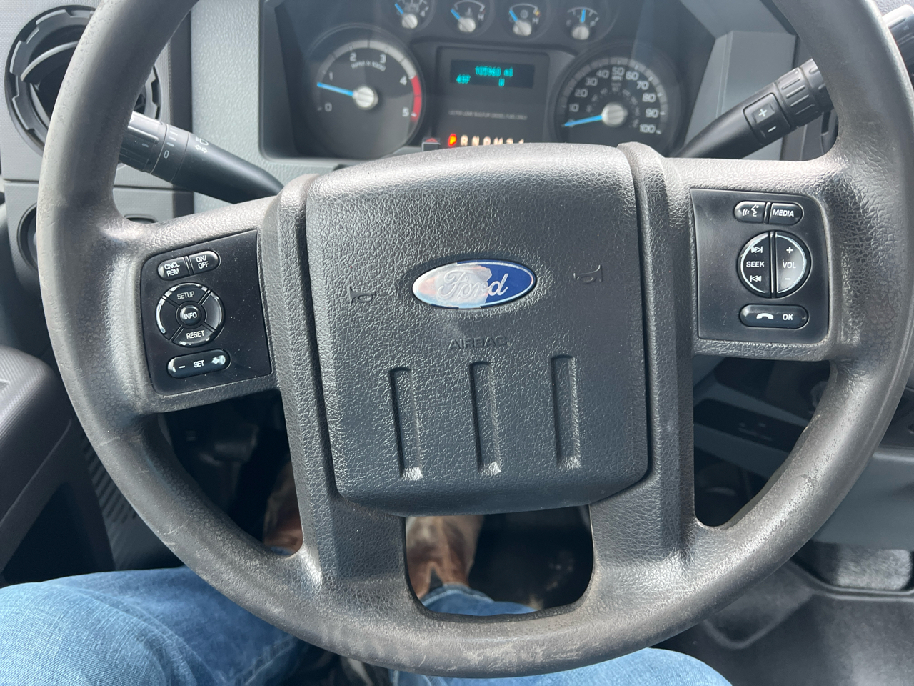 Ford Super Duty F-250 SRW 4WD SuperCab 142" XL 2013