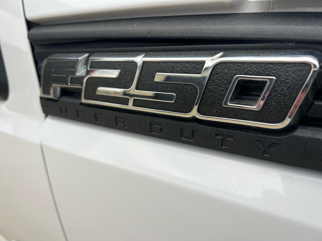 Ford Super Duty F-250 SRW 4WD SuperCab 142" XL 2013