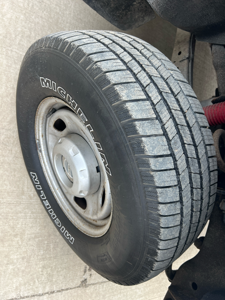 Ford Super Duty F-250 SRW 4WD SuperCab 142" XL 2013