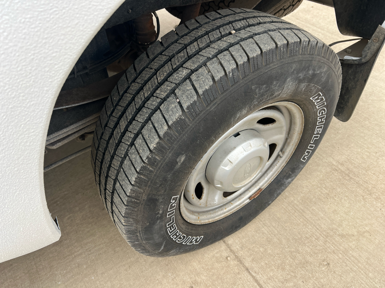 Ford Super Duty F-250 SRW 4WD SuperCab 142" XL 2013