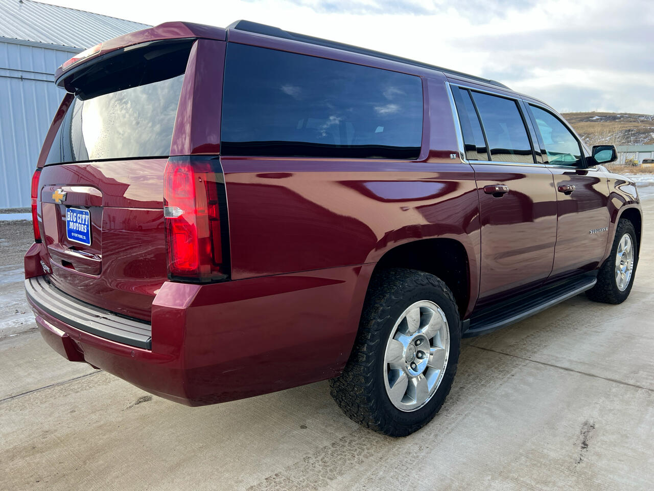 Chevrolet Suburban 4WD 4dr LT 2020