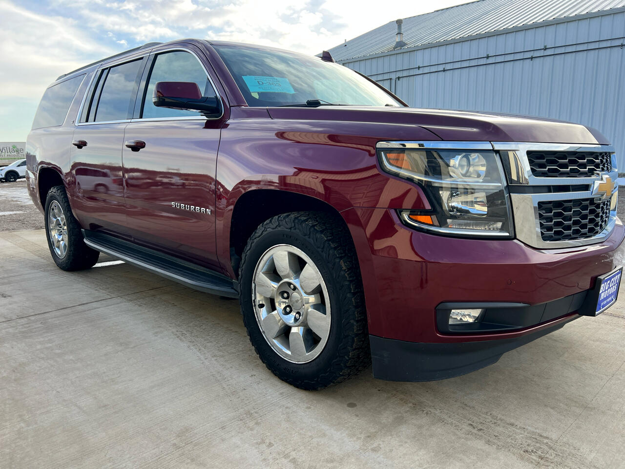 Chevrolet Suburban 4WD 4dr LT 2020