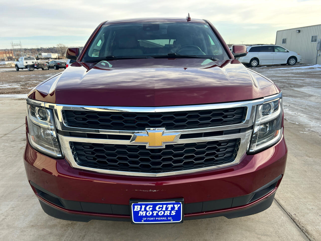 Chevrolet Suburban 4WD 4dr LT 2020