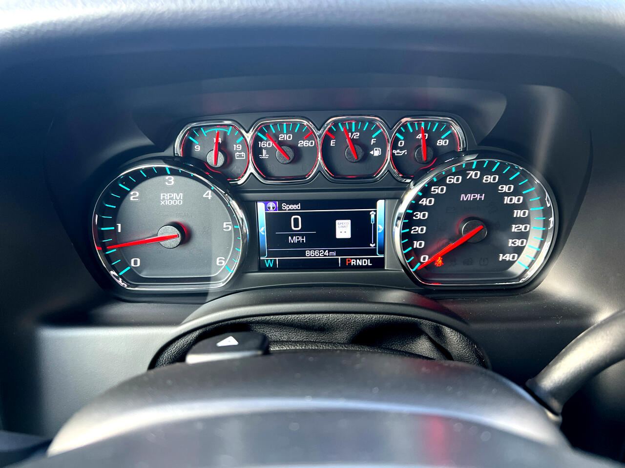 Chevrolet Suburban 4WD 4dr LT 2020