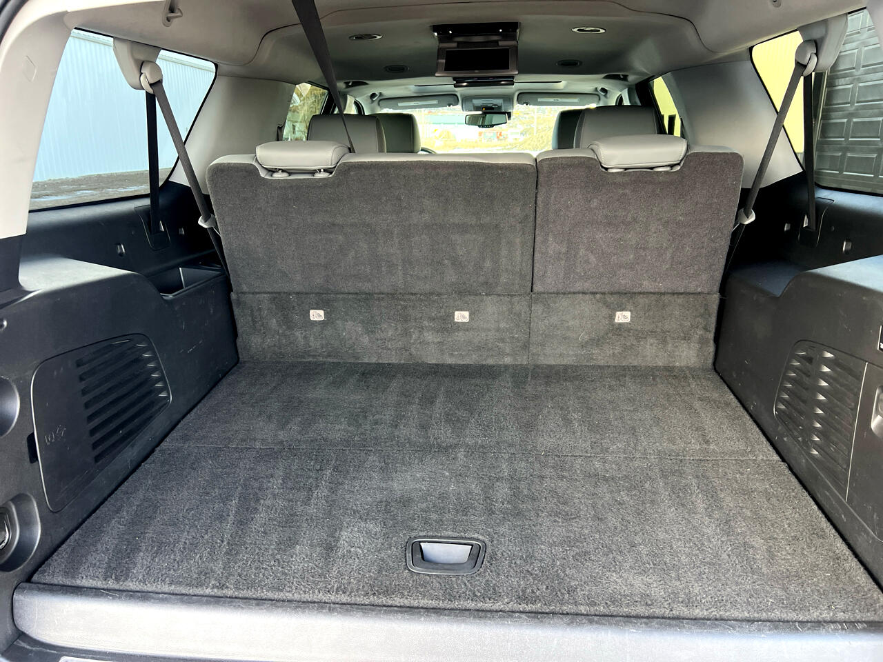 Chevrolet Suburban 4WD 4dr LT 2020