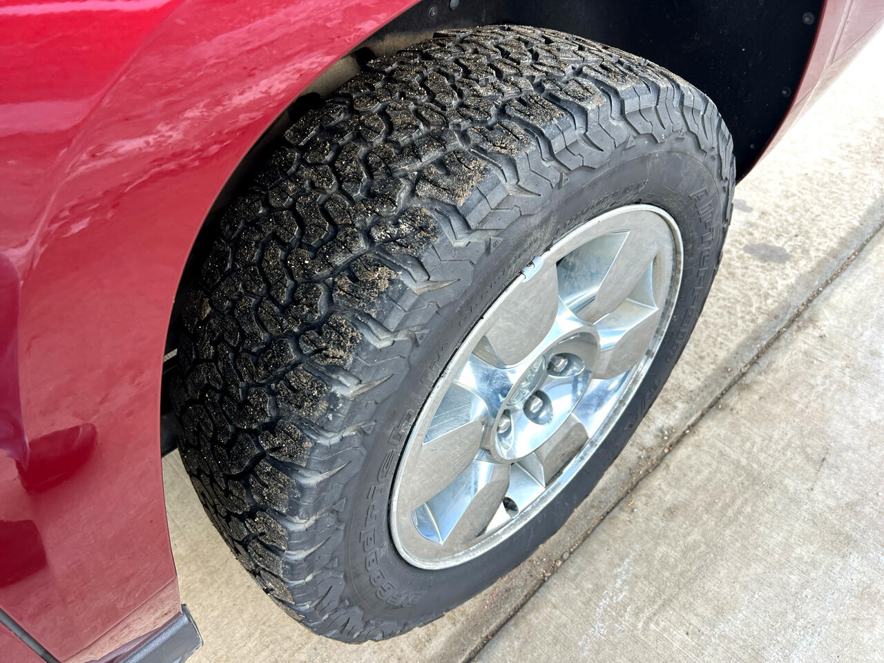 Chevrolet Suburban 4WD 4dr LT 2020