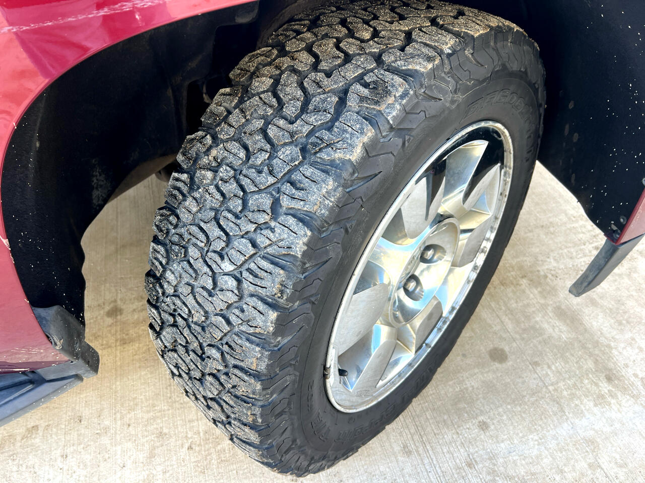 Chevrolet Suburban 4WD 4dr LT 2020