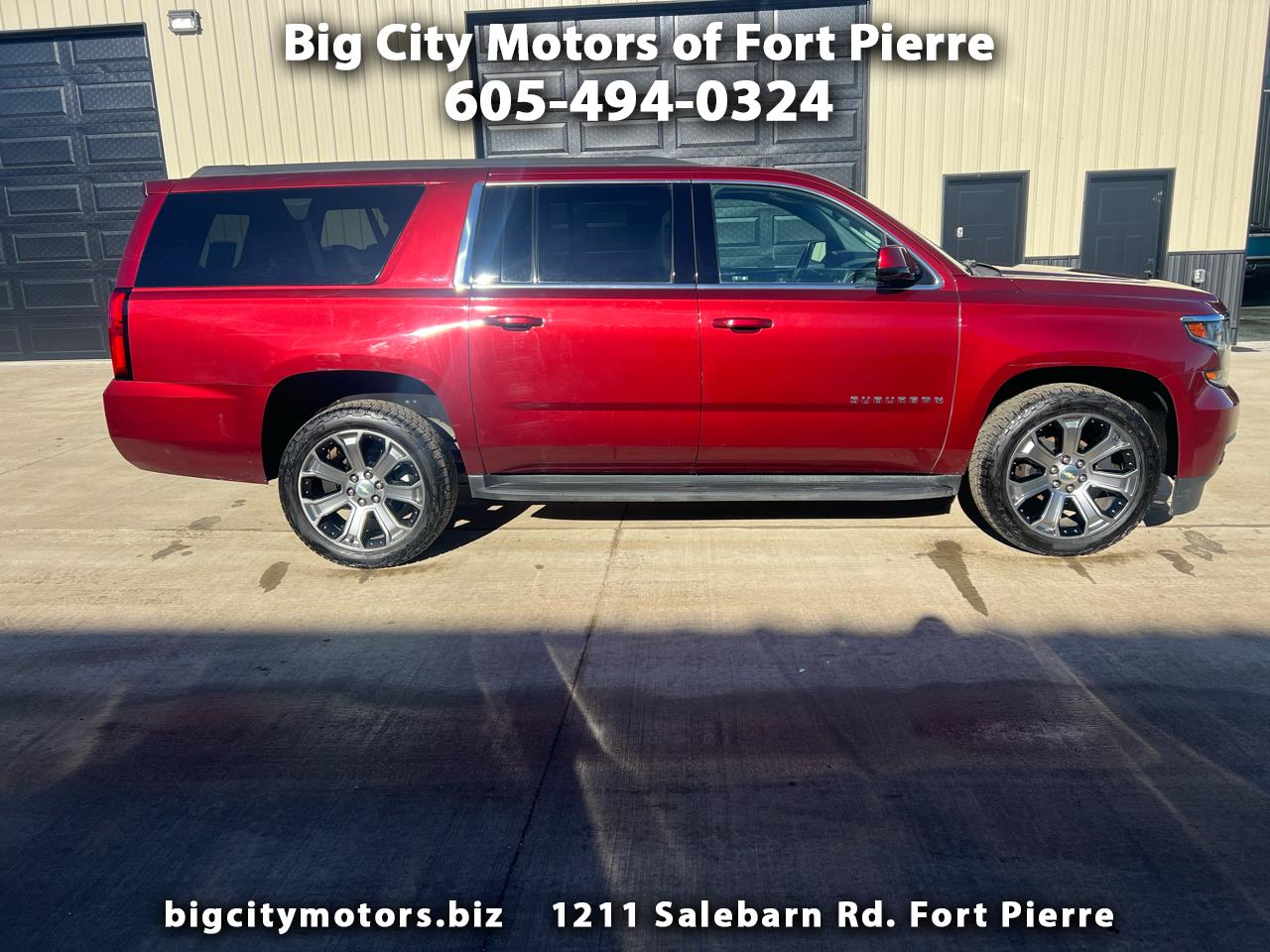 2020 Chevrolet Suburban 4WD 4dr LT
