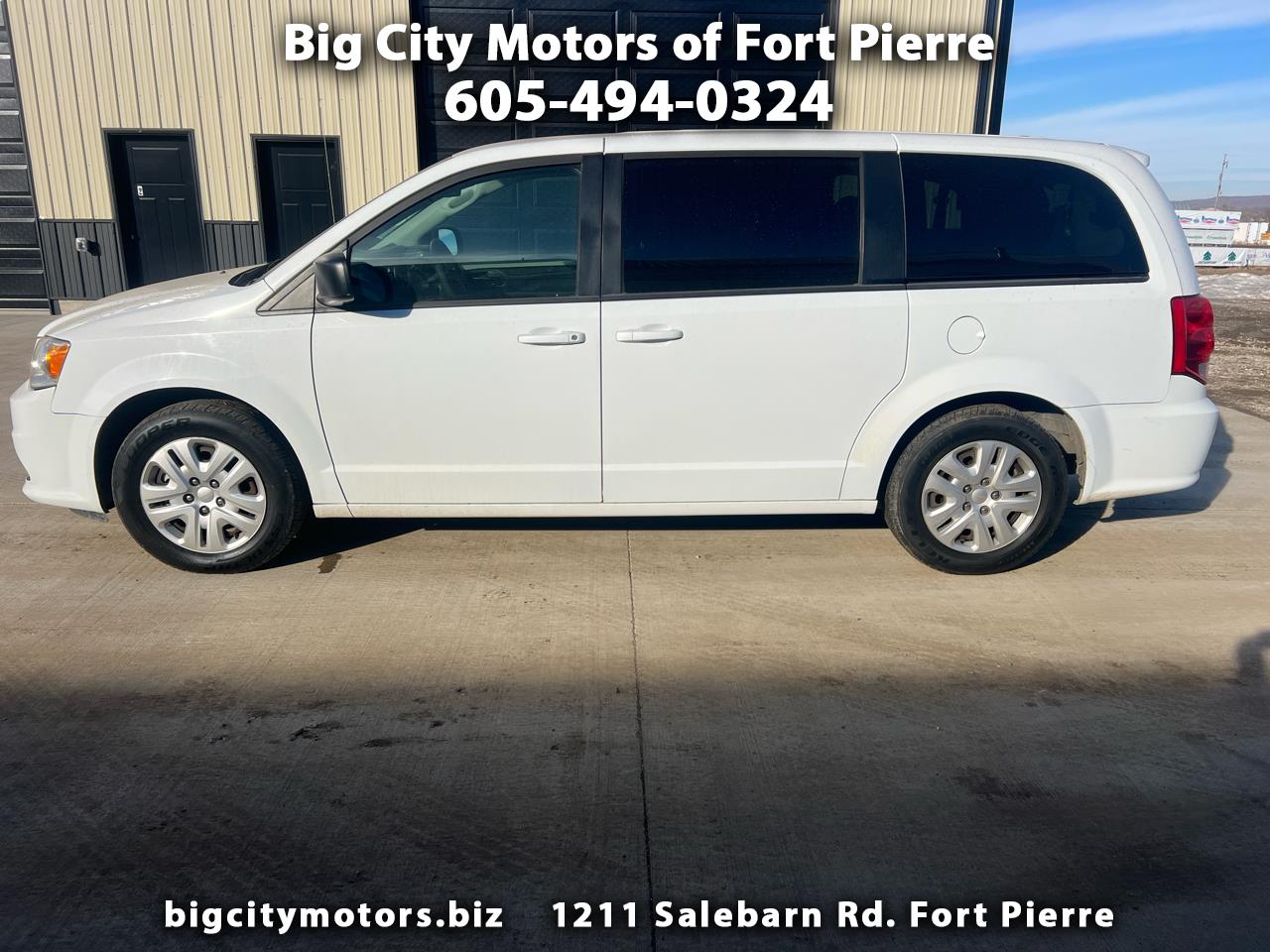 2018 Dodge Grand Caravan SE's photo