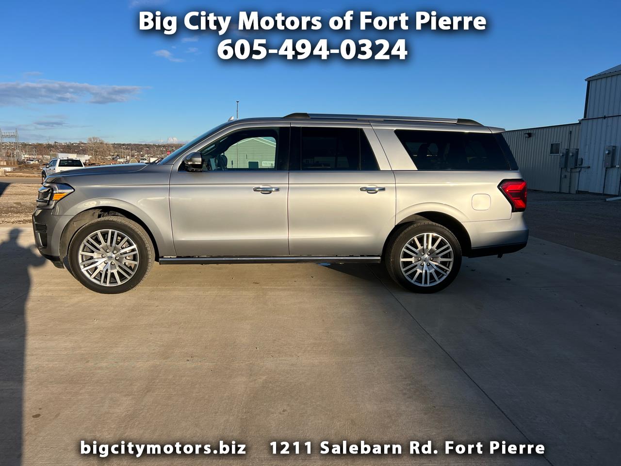 2024 Ford Expedition Limited's photo