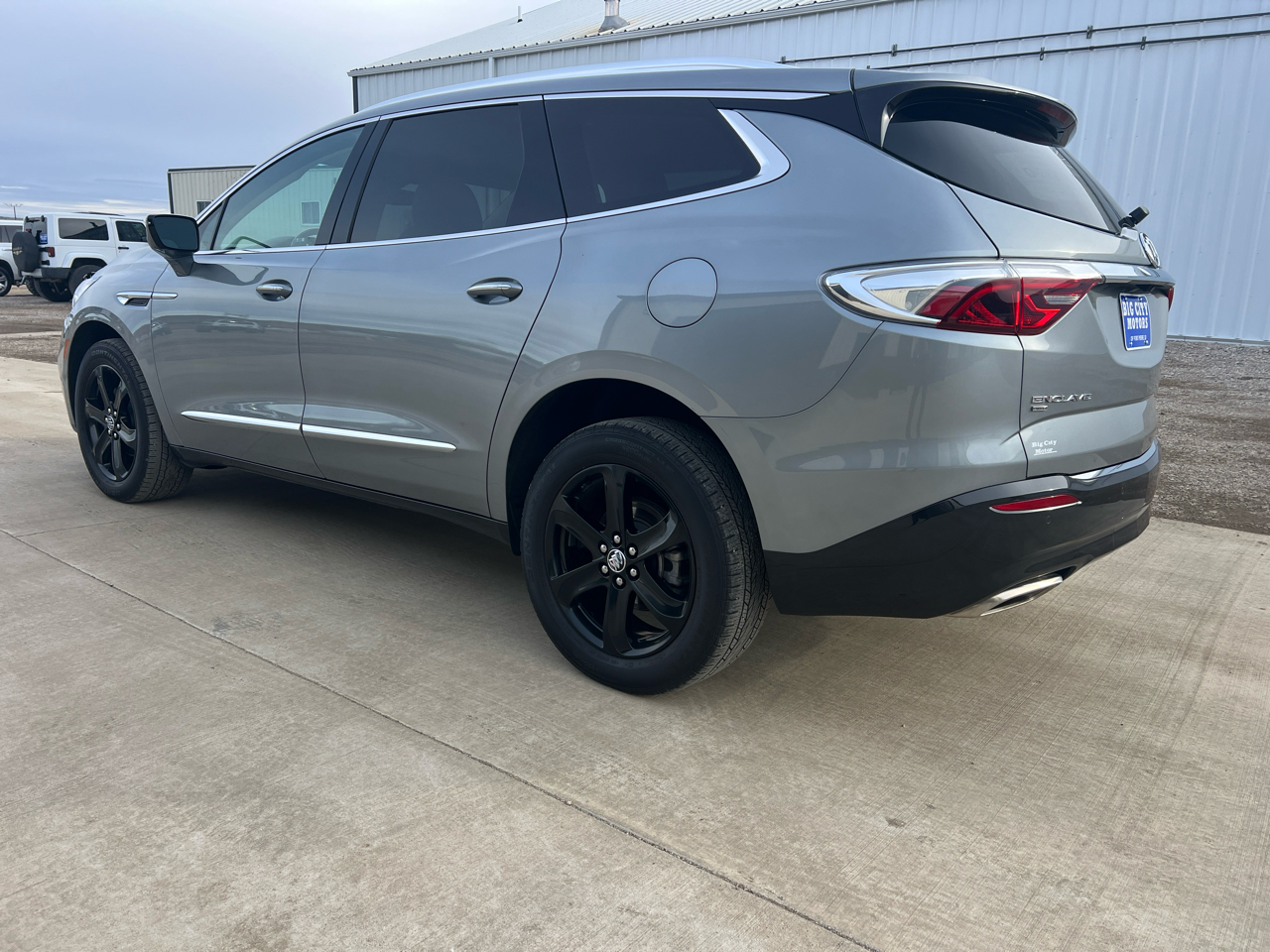 Buick Enclave AWD 4dr Essence 2023