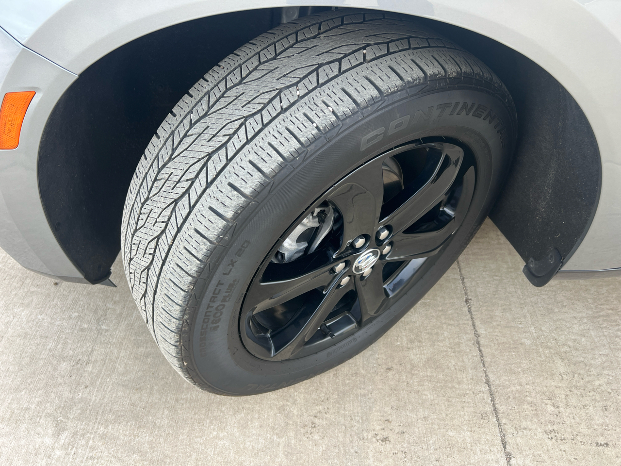 Buick Enclave AWD 4dr Essence 2023