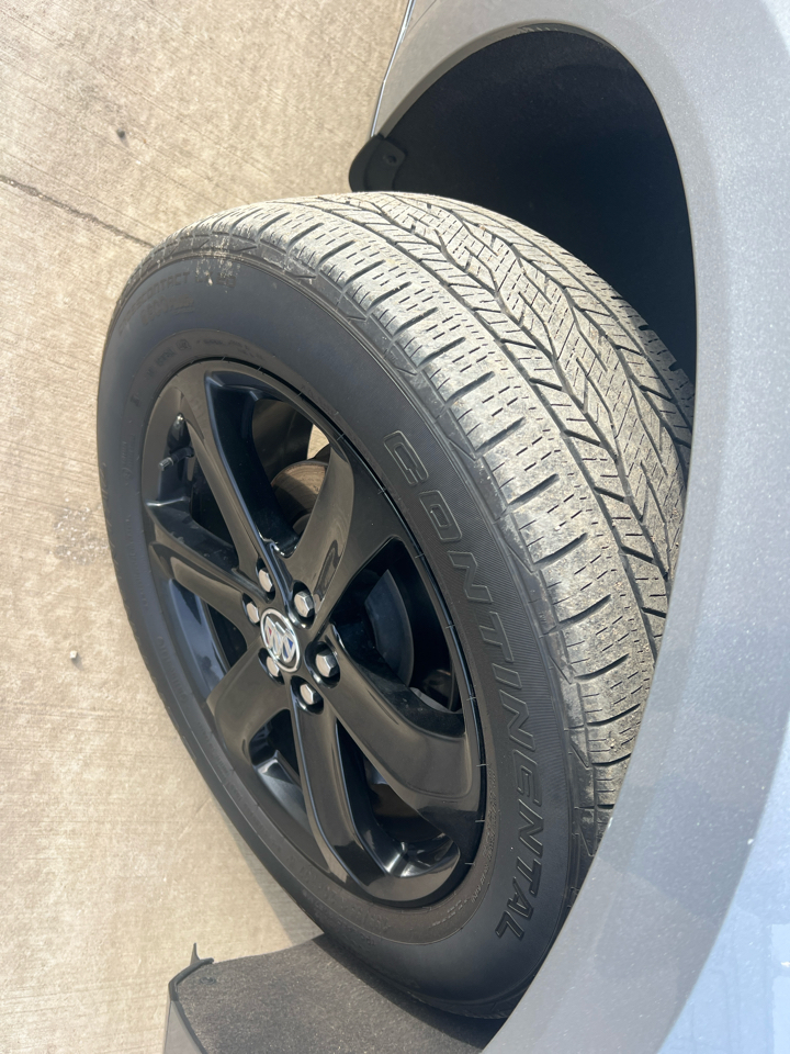 Buick Enclave AWD 4dr Essence 2023