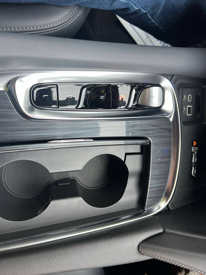 Buick Enclave AWD 4dr Premium 2024