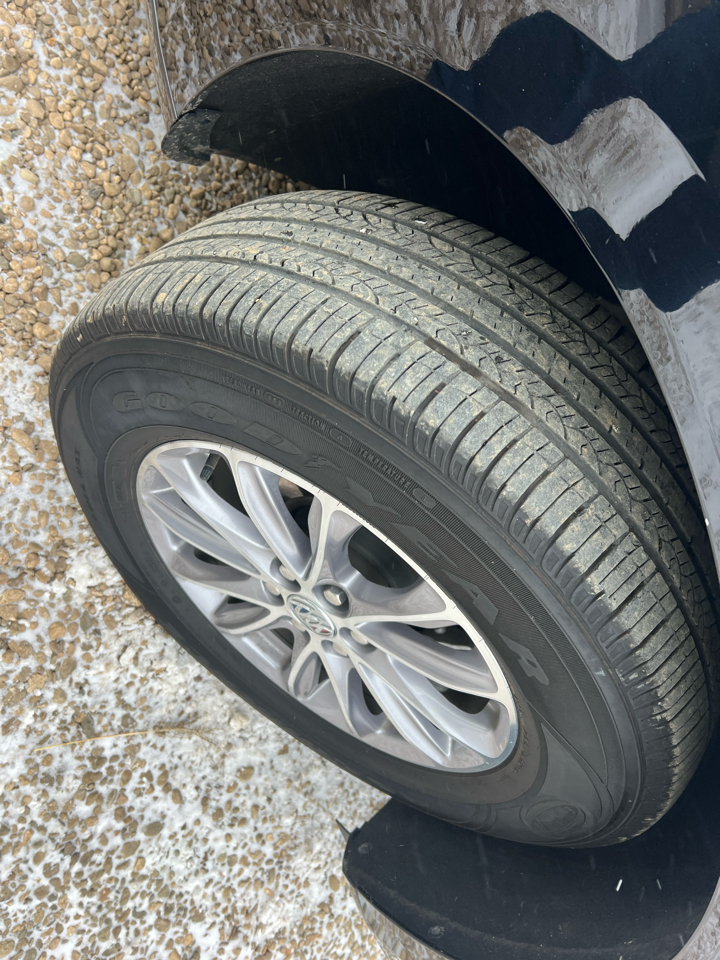 Buick Enclave AWD 4dr Premium 2024