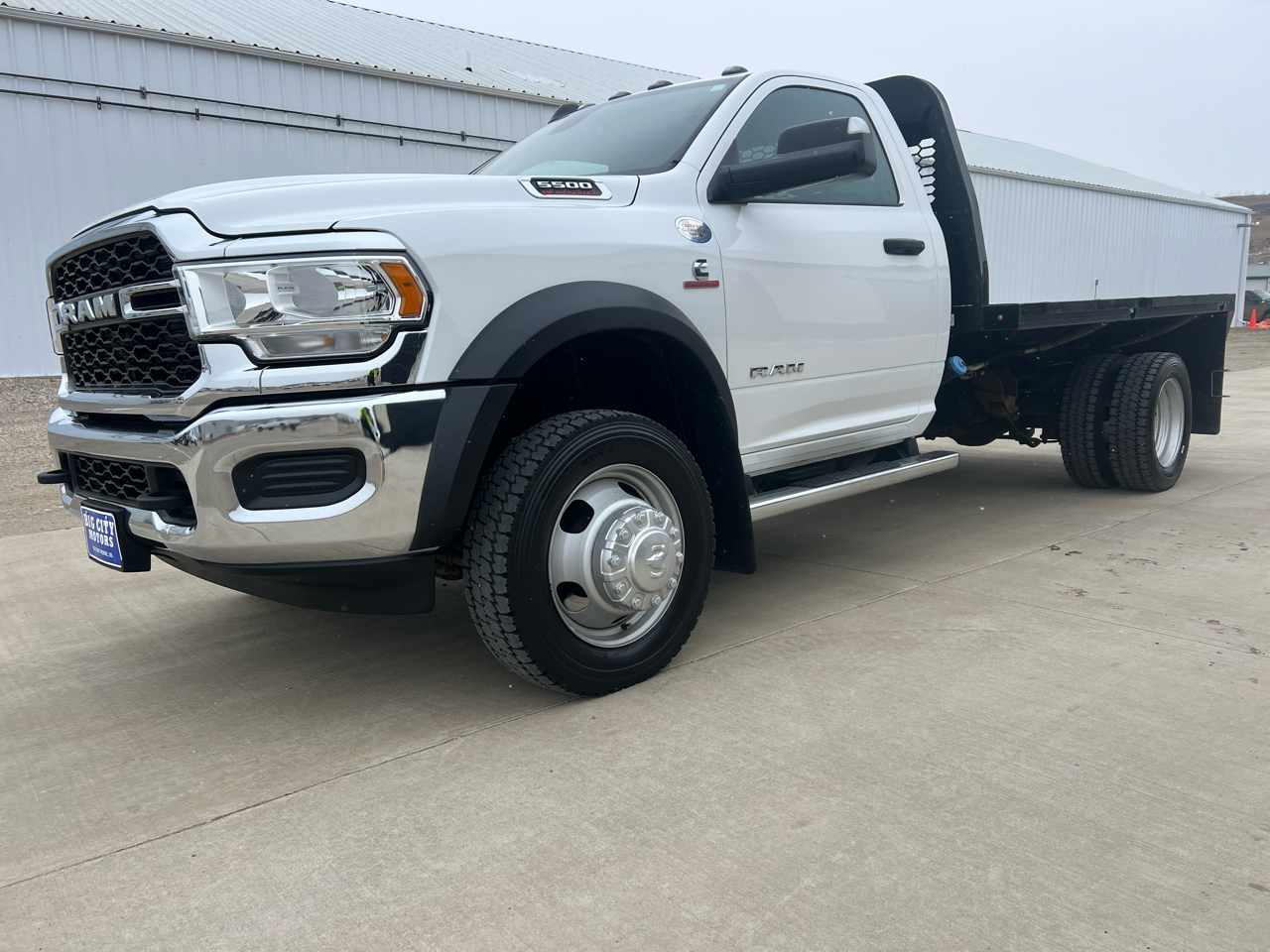 RAM 5500 Chassis Cab Tradesman 4x4 Reg Cab 84" CA 168.5" WB 2021