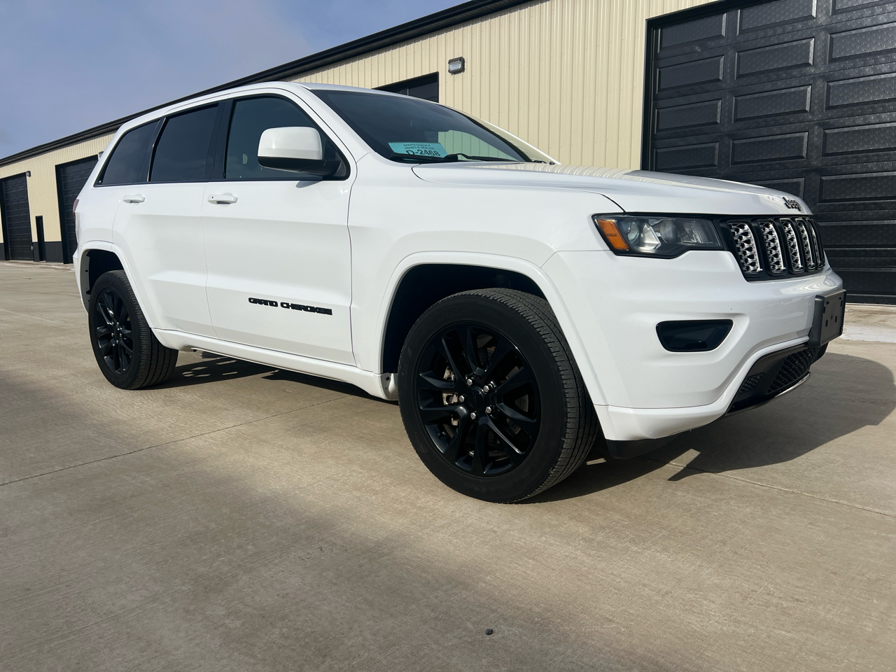 Jeep Grand Cherokee Laredo X 4x4 2021