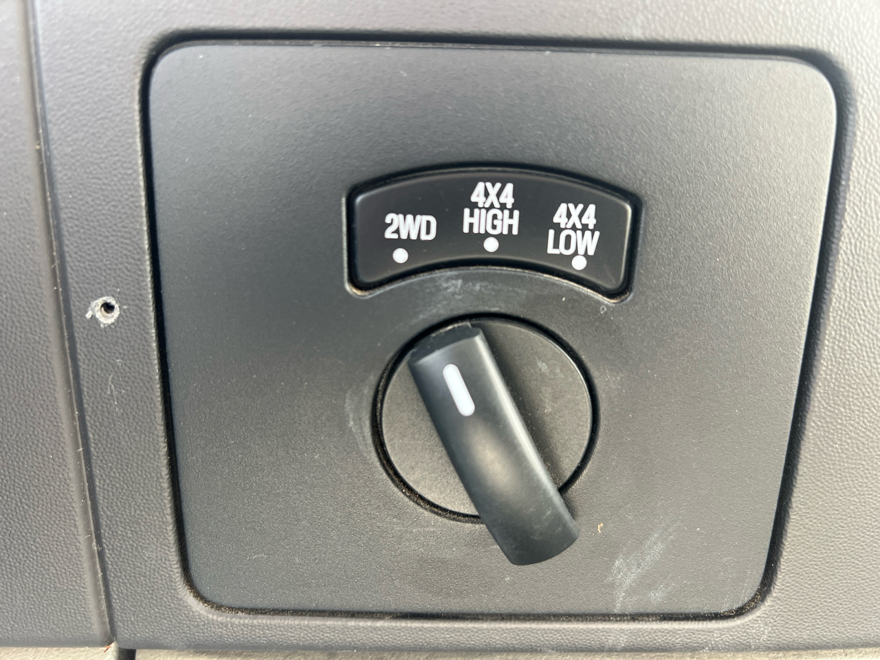 Ford Super Duty F-350 DRW SuperCab 162" WB 60" CA XL 4WD 2005