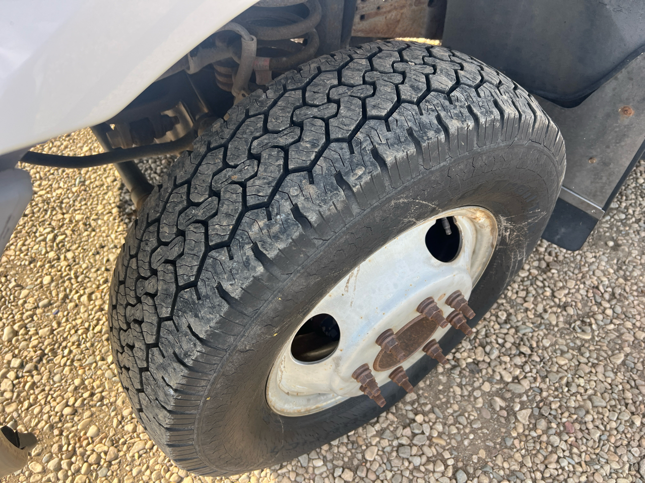 Ford Super Duty F-350 DRW SuperCab 162" WB 60" CA XL 4WD 2005