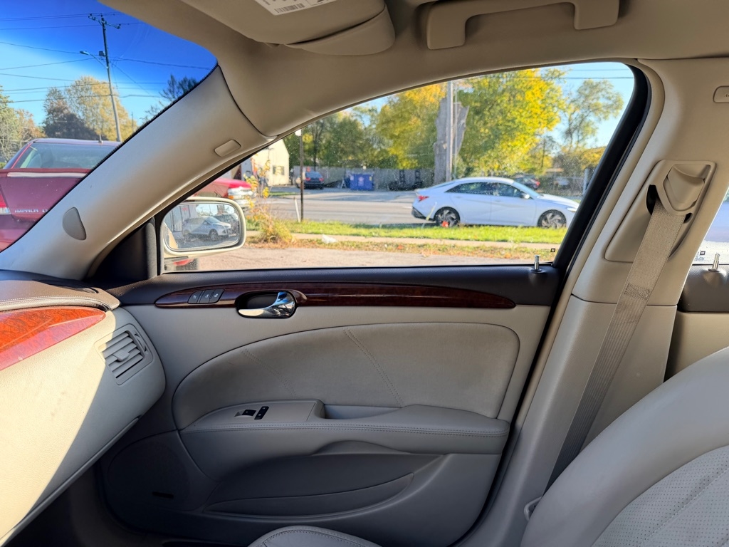 Buick Lucerne Super 2008