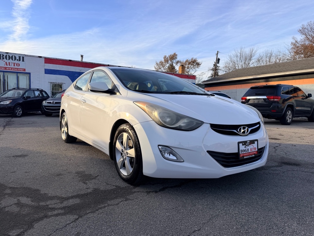 Hyundai Elantra GLS M/T 2013
