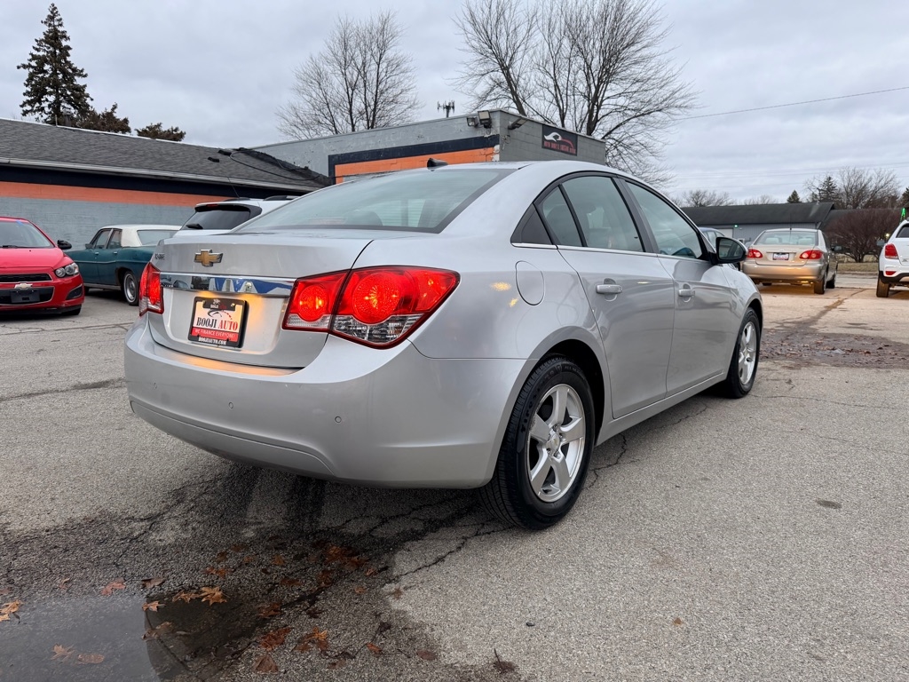 Chevrolet Cruze 1LT 2011