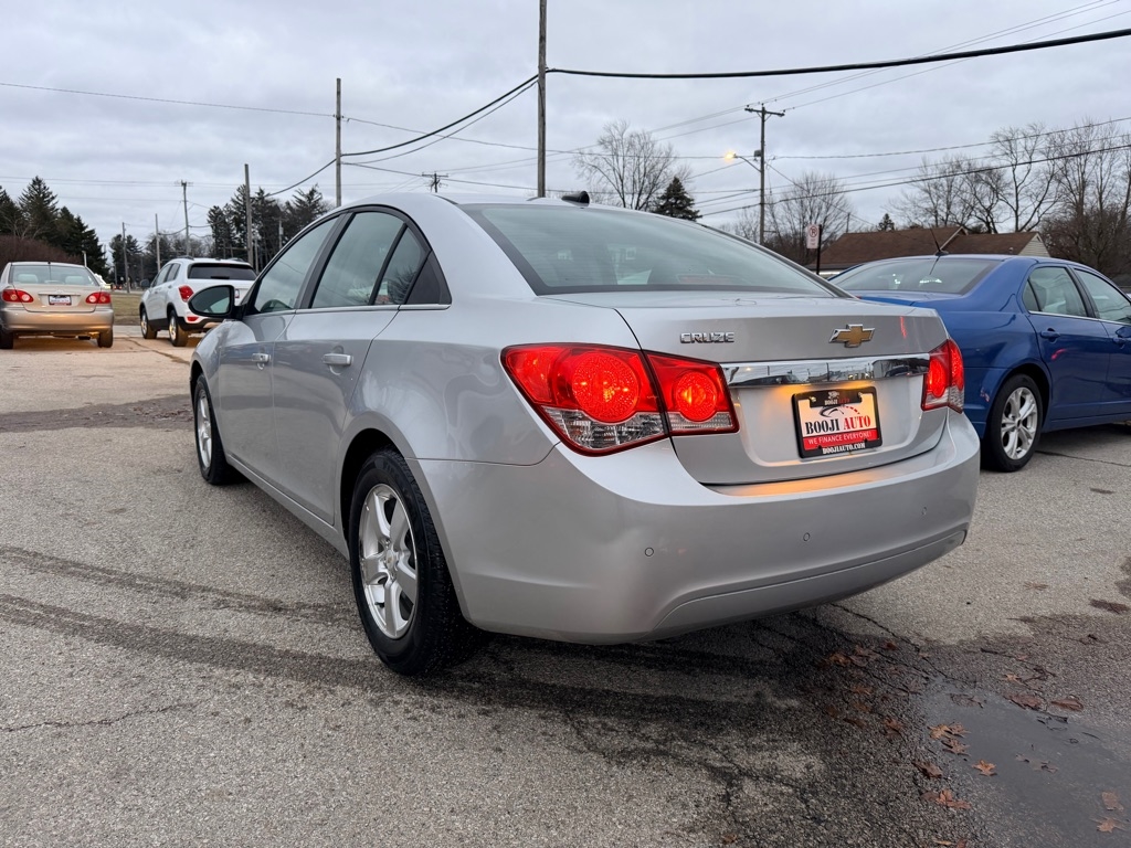 Chevrolet Cruze 1LT 2011