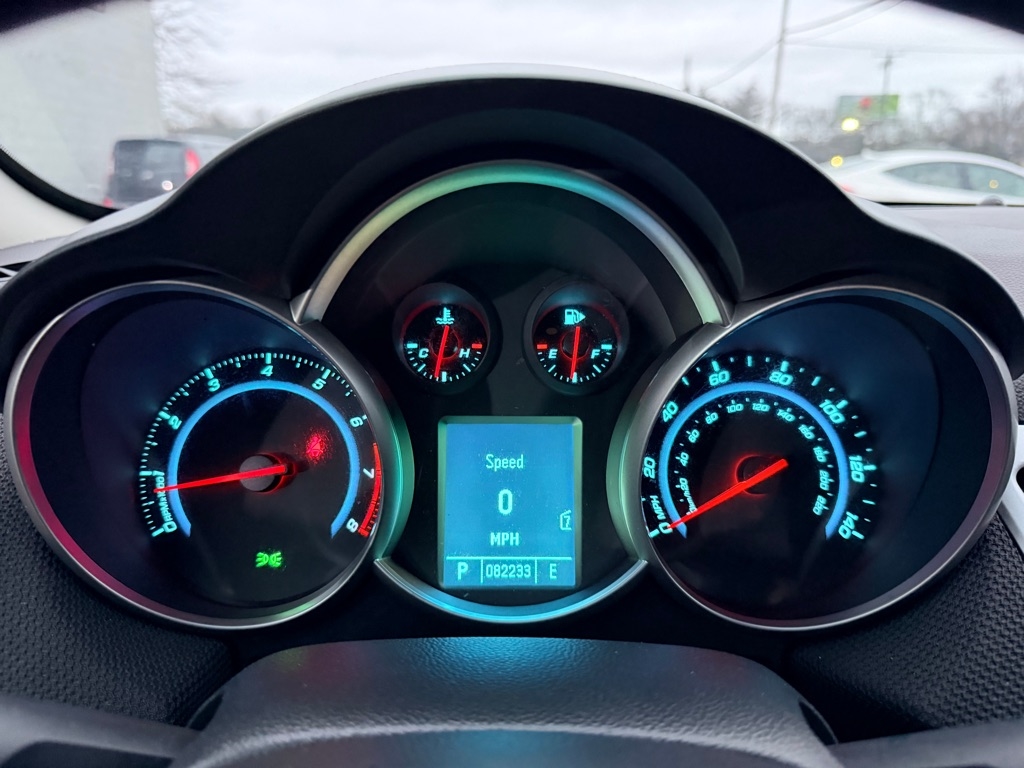 Chevrolet Cruze 1LT 2011