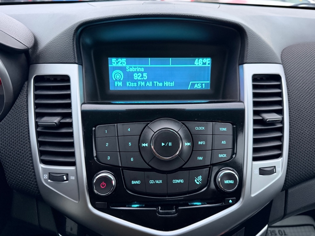 Chevrolet Cruze 1LT 2011