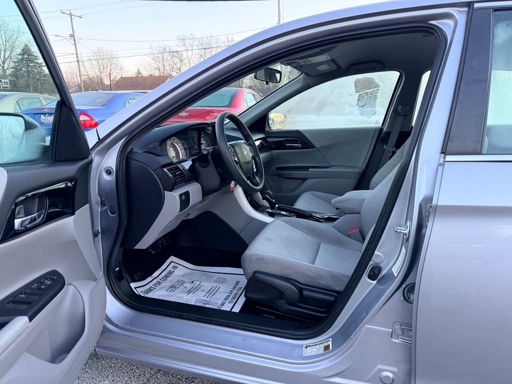 Honda Accord LX Sedan CVT 2016