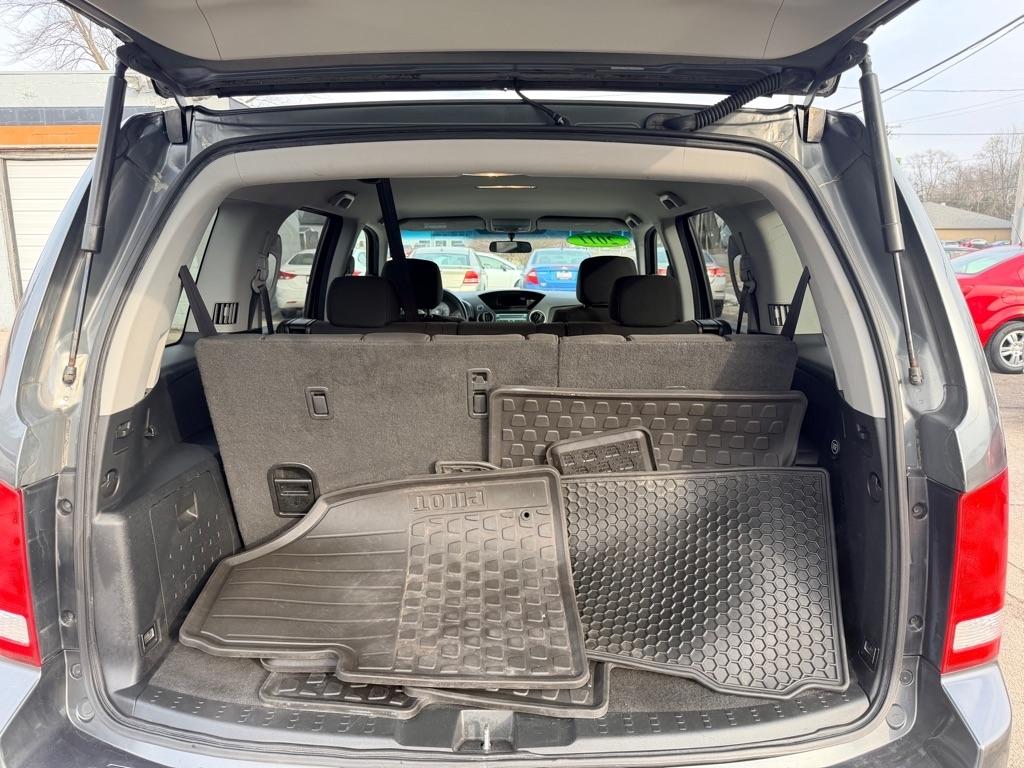 Honda Pilot LX 4WD 5-Spd AT 2011