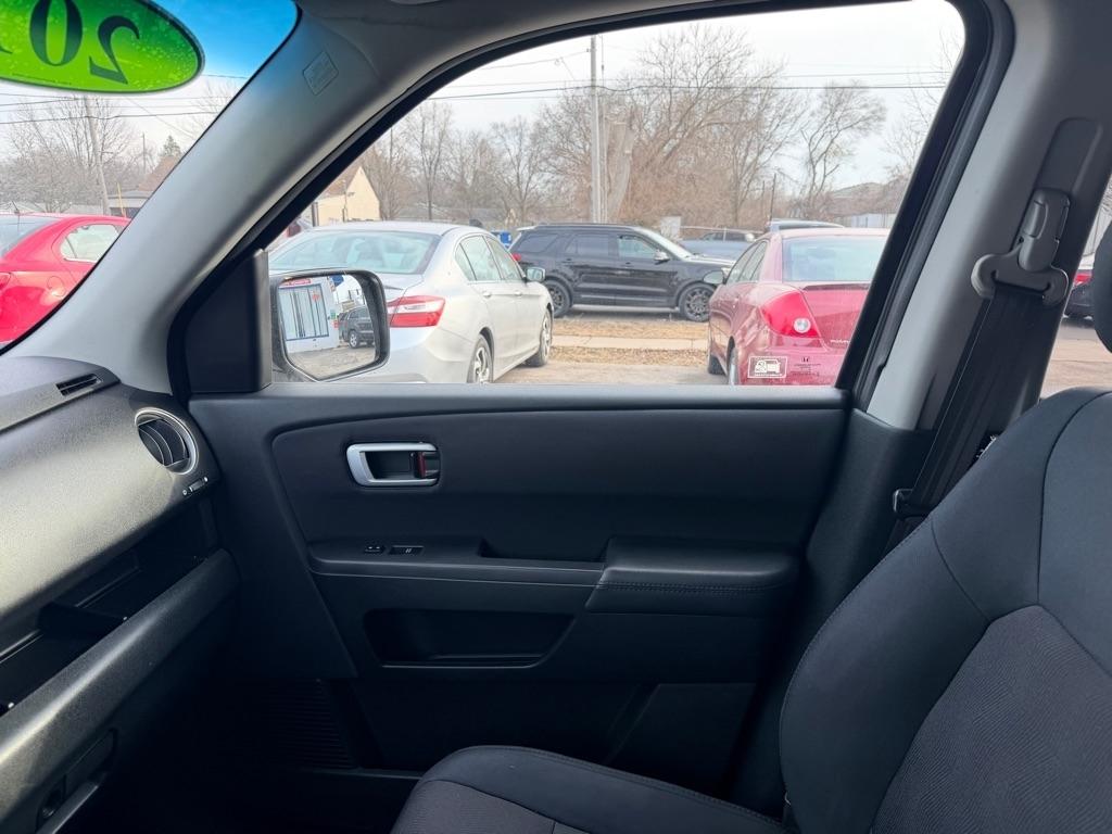 Honda Pilot LX 4WD 5-Spd AT 2011