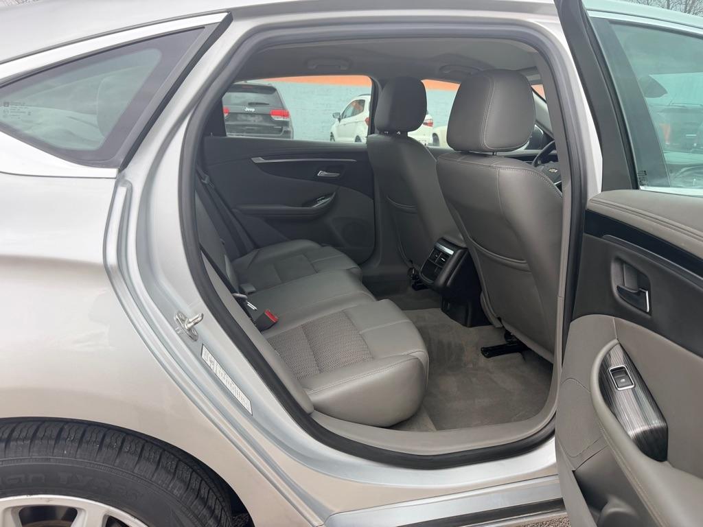 Chevrolet Impala LT 2019