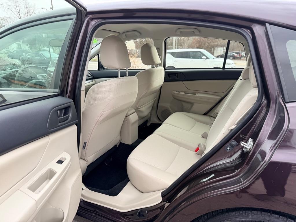 Subaru Impreza Base 5-Door 2013