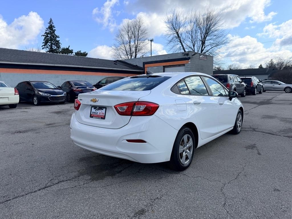 Chevrolet Cruze LS Auto 2018