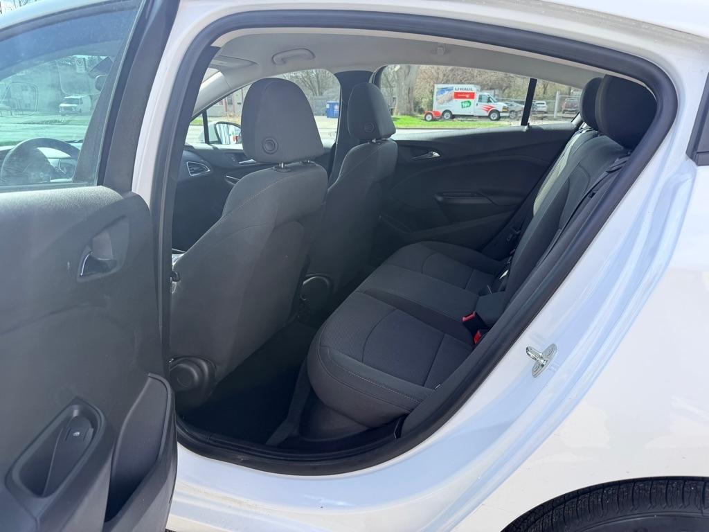 Chevrolet Cruze LS Auto 2018